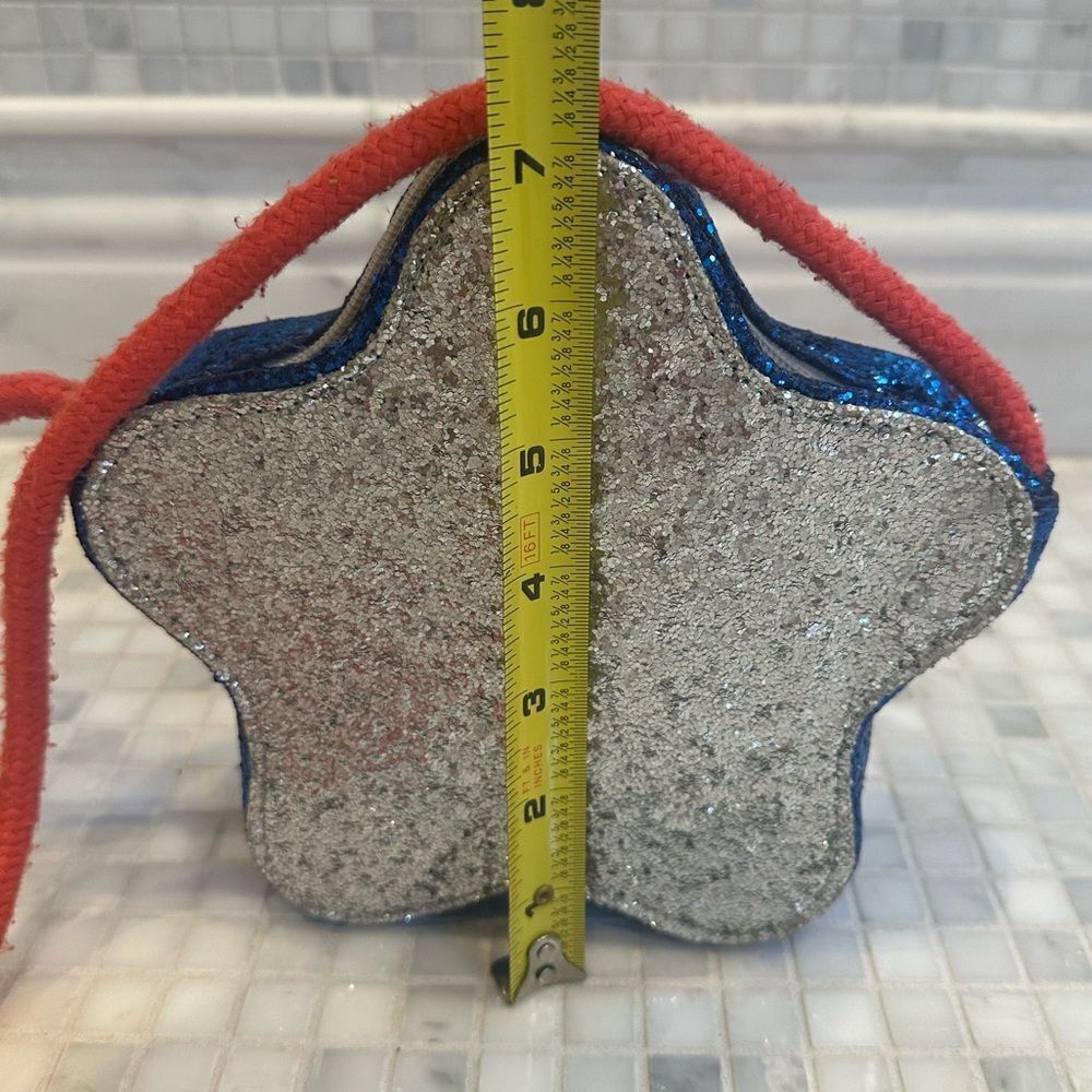 Novelty Red Silver Blue Star Shaped Glitter Purse - Picture 6 of 8